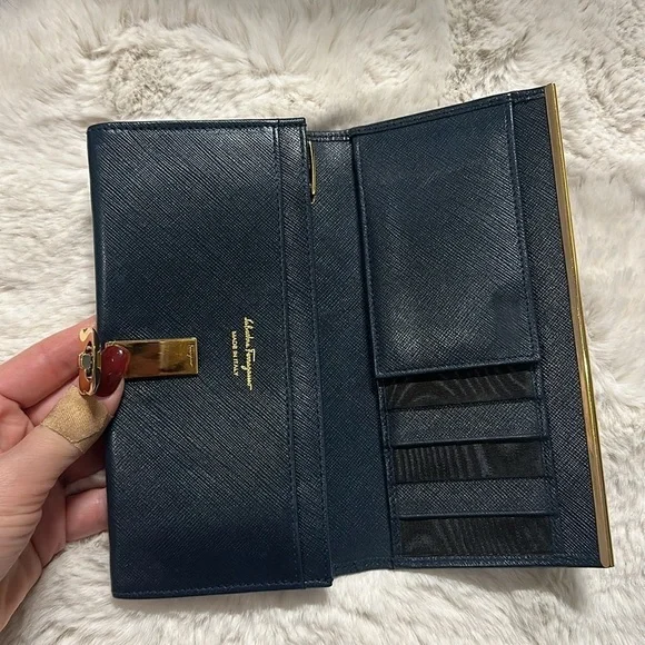 Salvatore Ferragamo Navy Blue Leather Gancini Bit Continental Long Wallet - Picture 5 of 9